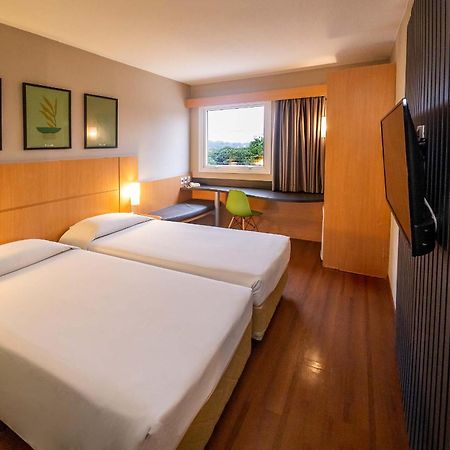 Hus Hotel 두라도스 외부 사진