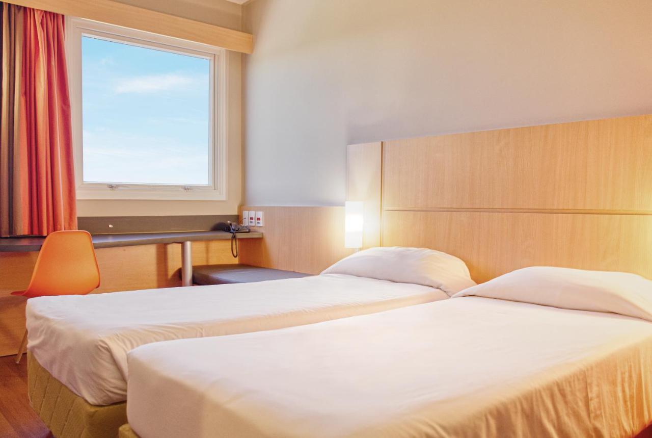 Hus Hotel 두라도스 외부 사진
