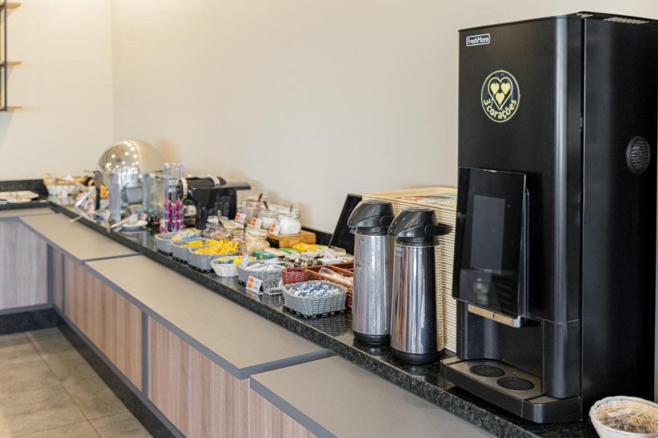 Hus Hotel 두라도스 외부 사진