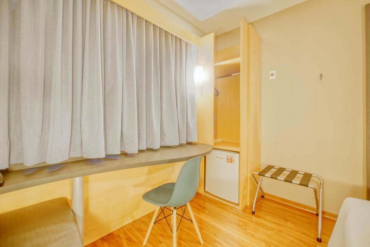 Hus Hotel 두라도스 외부 사진