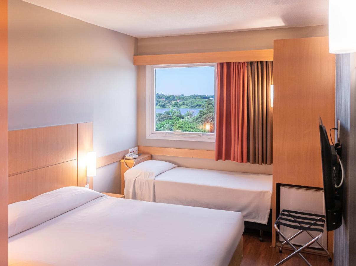 Hus Hotel 두라도스 외부 사진