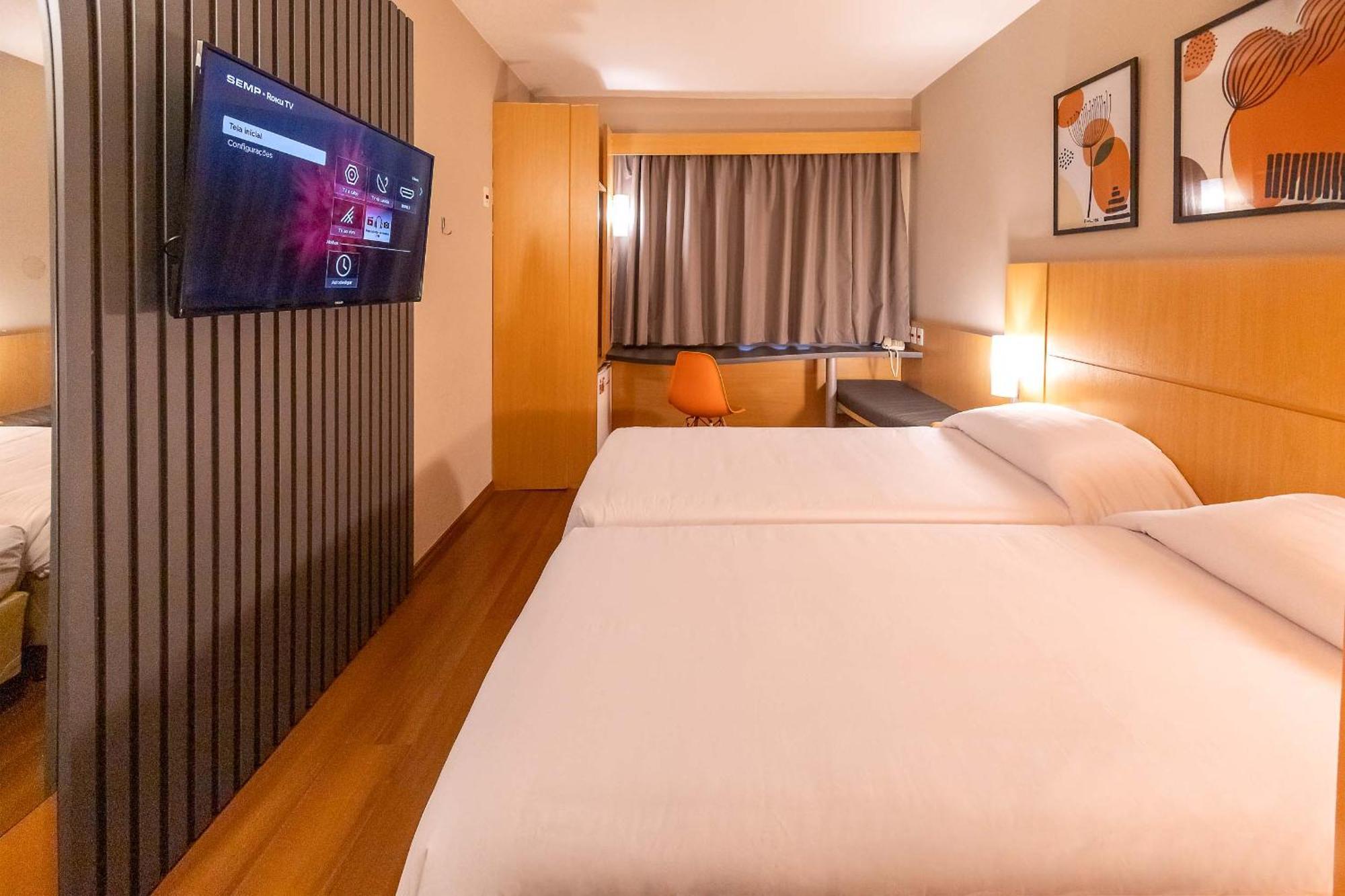 Hus Hotel 두라도스 외부 사진
